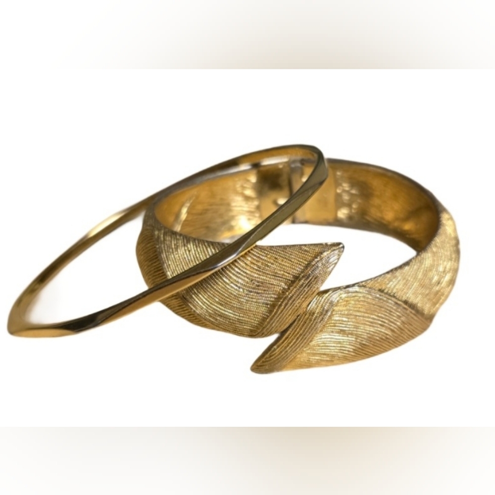2 vintage signed  Monet goldtone bracelets